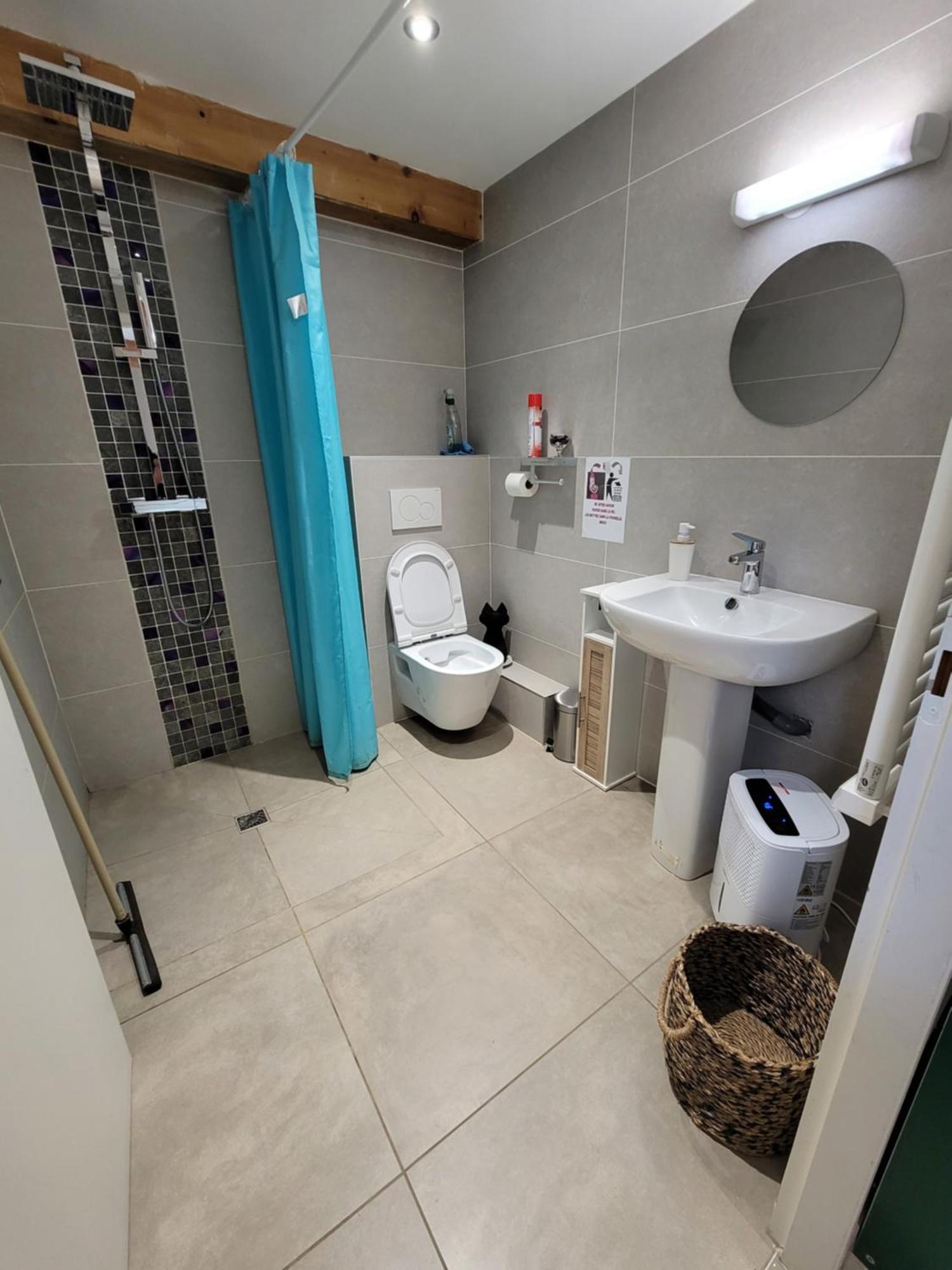 Alpagas Du Domaine Mael Bed and Breakfast Saint-Antoine  Εξωτερικό φωτογραφία